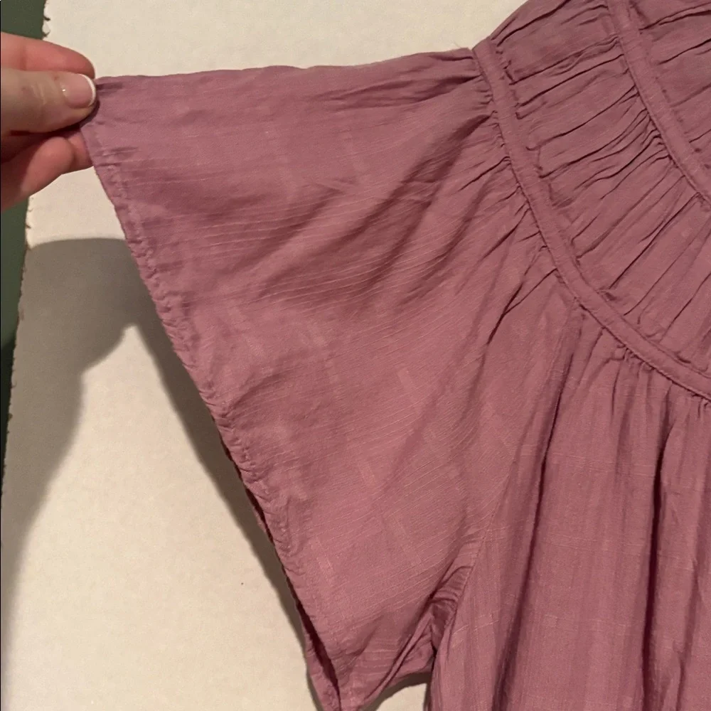 Old Navy - NWT! Women's Flutter Sleeve Dobby Top - Blouse. Size XL. Pink/Maeve - Picture 4 of 14